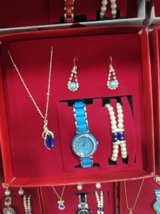 KOMB�N BAY VE BAYAN SAATLER